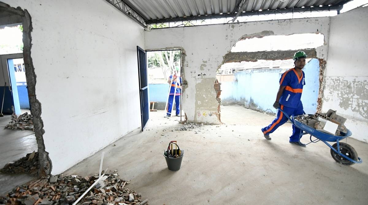 Três unidades da rede municipal de ensino já estão recebendo melhorias - Alziro Xavier/PMNI