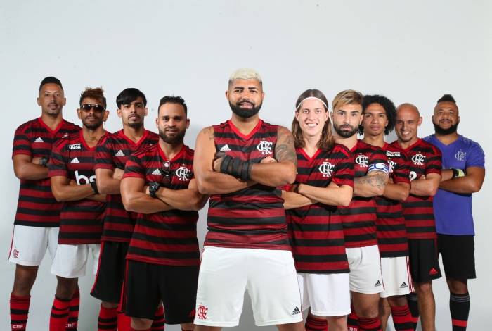 Sosias do Flamengo visitam fazem ensaio para o Jornal O DIA e Meia Hora. Foto: Daniel Castelo Branco / Agencia O Dia