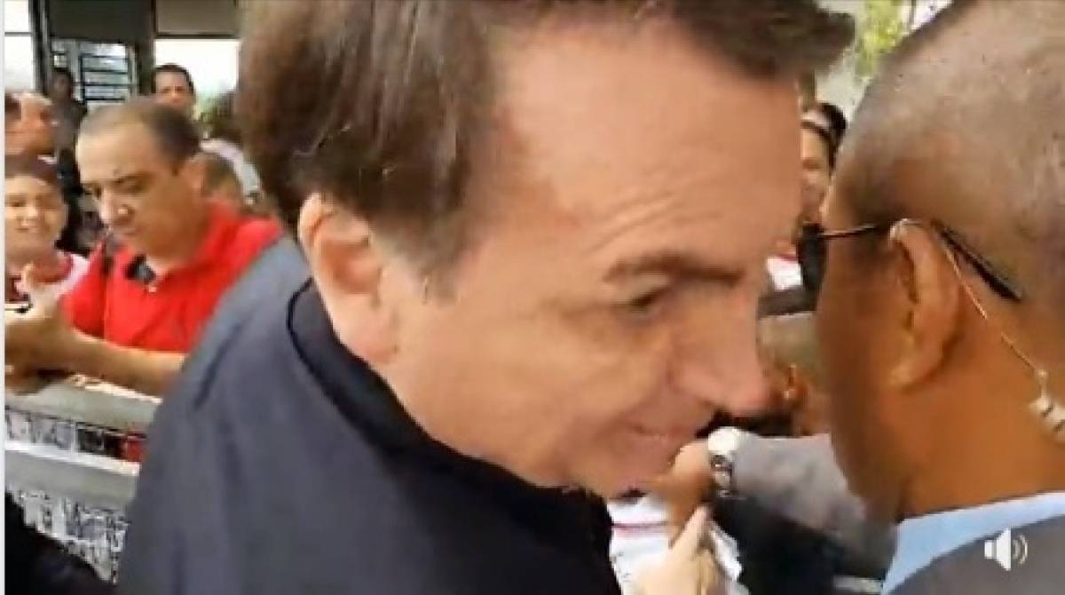 Gafe foi transmitida no Facebook do presidente Bolsonaro - ReproduÃ§Ã£o