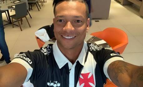 Ex-Vasco, Guarín detalha drama com o alcoolismo: 'Perdi minha dignidade'