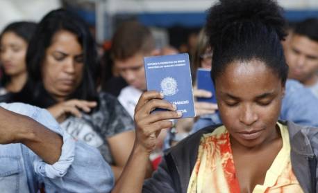 Dia 1º de Maio: especialistas apontam os desafios enfrentados pelos trabalhadores