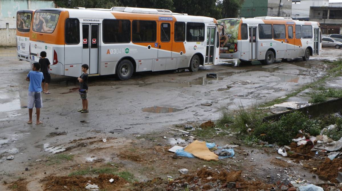 Rio de Janeiro - RJ  - 28/09/2019 - Chacina na Baixada Fluminense - Varios corpos foram encontrados na manha de hoje em Miguel Couto, Nova Igua&ccedil;u, Baixada Fluminense -  foto: Reginaldo Pimenta / Agencia O Dia