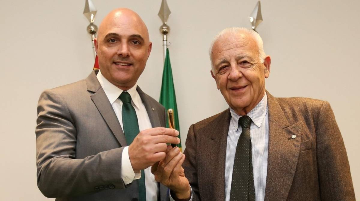 Presidente do Palmeiras, Maur&iacute;cio Galiotte (&agrave; esquerda) - Divulga&ccedil;&atilde;o