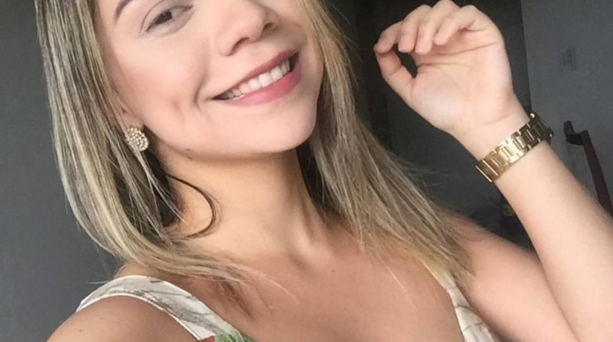 Vanessa, 27 anos, morreu na ambul&acirc;ncia ap&oacute;s ter sido atropelada por namorado de amiga - Reprodução