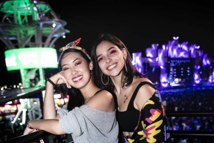 Globo / Raquel Cunha
    photoshop:ColorMode: 3
    photoshop:DateCreated: 2019-09-29
    photoshop:ICCProfile: Adobe RGB (1998)
    photoshop:Urgency: 2
    signature: 9e884a83dd0caf01e8796b62ad642b5d8e2a19e1cccef2800736118233833a5d
    stRef:documentID: 33B0C147DFCA0C178226BD04128C4903
    stRef:originalDocumentID: 33B0C147DFCA0C178226BD04128C4903
    tiff:Make: Canon
    tiff:Model: Canon EOS-1D X Mark II
    tiff:Orientation: 1
    tiff:ResolutionUnit: 2
    tiff:XResolution: 30000000/100000
    tiff:YResolution: 30000000/100000
    unknown: 2
    xmp:CreateDate: 2019-09-29T20:33:14.96-03:00
    xmp:CreatorTool: FotoWare FotoStation
    xmp:MetadataDate: 2019-09-29T20:47-03:00
    xmp:ModifyDate: 2019-09-29T20:47:00-03:00
    xmpMM:DocumentID: xmp.did:e1012469-cf5a-014d-a9cc-2279eef93bb8
    xmpMM:InstanceID: xmp.iid:e1012469-cf5a-014d-a9cc-2279eef93bb8
    xmpMM:OriginalDocumentID: 33B0C147DFCA0C178226BD04128C4903
  Profiles:
    Profile-8bim: 23788 bytes
    Profile-exif: 20680 bytes
    Profile-icc: 560 bytes
    Profile-iptc: 4000 bytes - Rock in Rio dia 29-09
      Caption