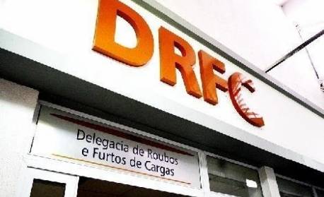 Líder do tráfico de drogas em São Gonçalo é preso com carga roubada em casa