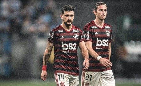 Arrascaeta e Filipe Luís são preparados para o jogo de volta da Libertadores; Diego deve retornar nesta quarta