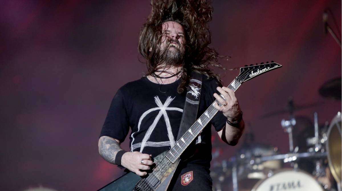 Sepultura no Palco Mundo: banda tamb&eacute;m fez homenagem a roqueiro morto em junho