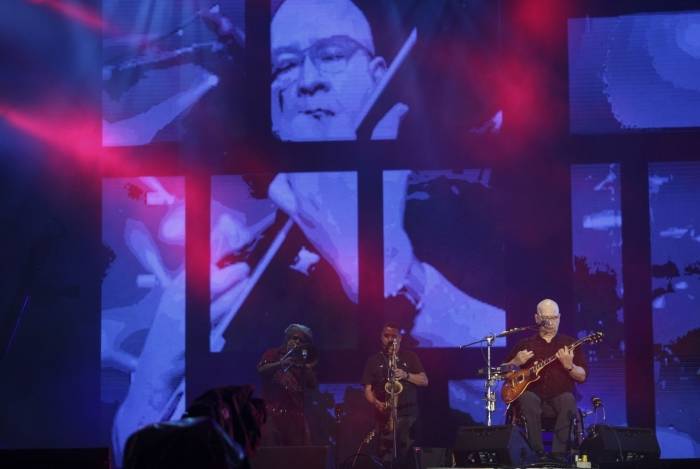 Os Paralamas do Sucesso abriram noite do Palco Mundo - Ricardo Cassiano/Agencia O Dia
