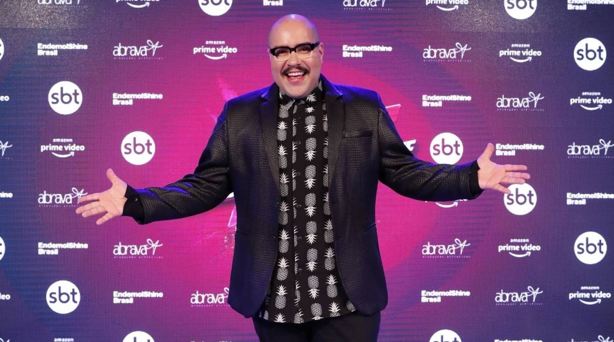 Tiago Abravanel no programa FamÃ­lias Frente a Frente, do SBT
