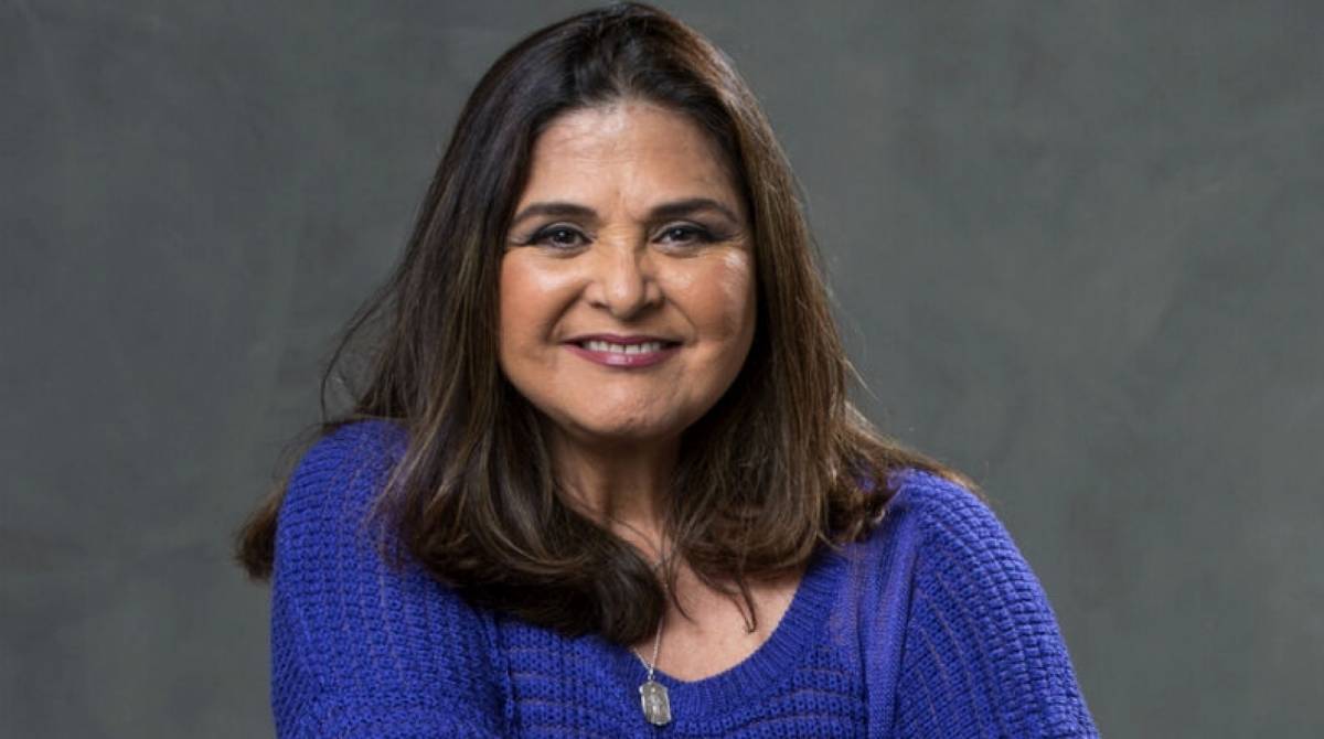 Carmelinda (Elizângela) em A Dona do Pedaço - Divulgação