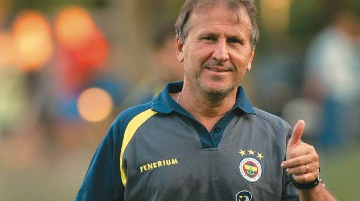 Zico no comando técnico do Fenerbahce 