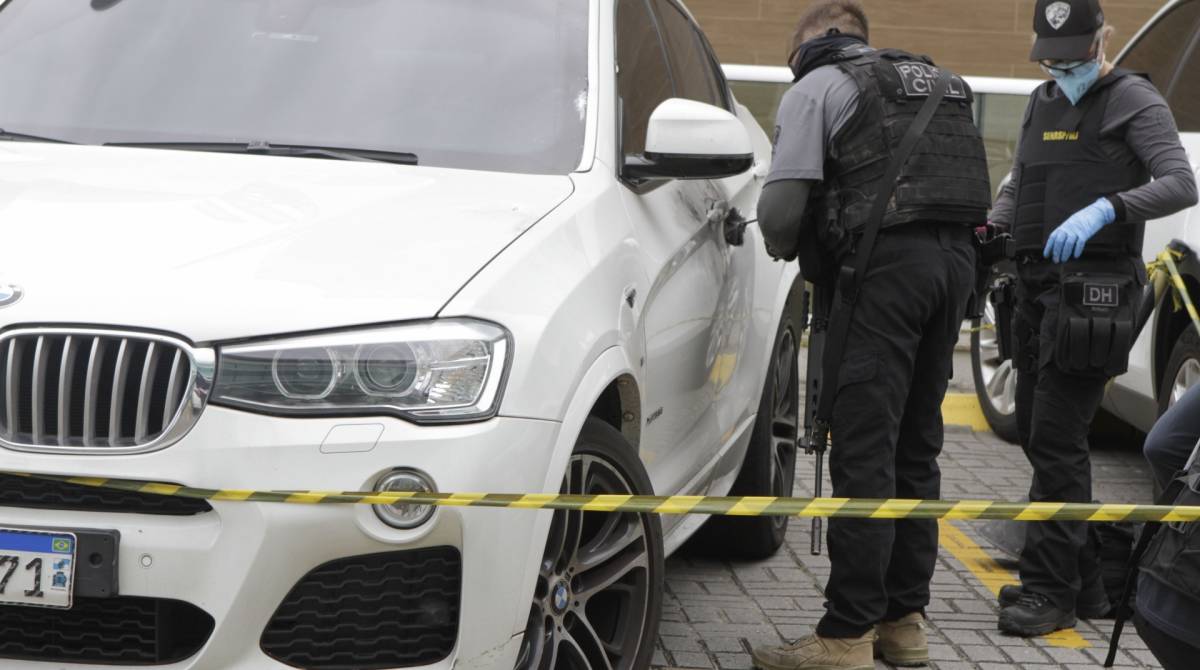 Carro de filha do bicheiro Maninho foi periciado