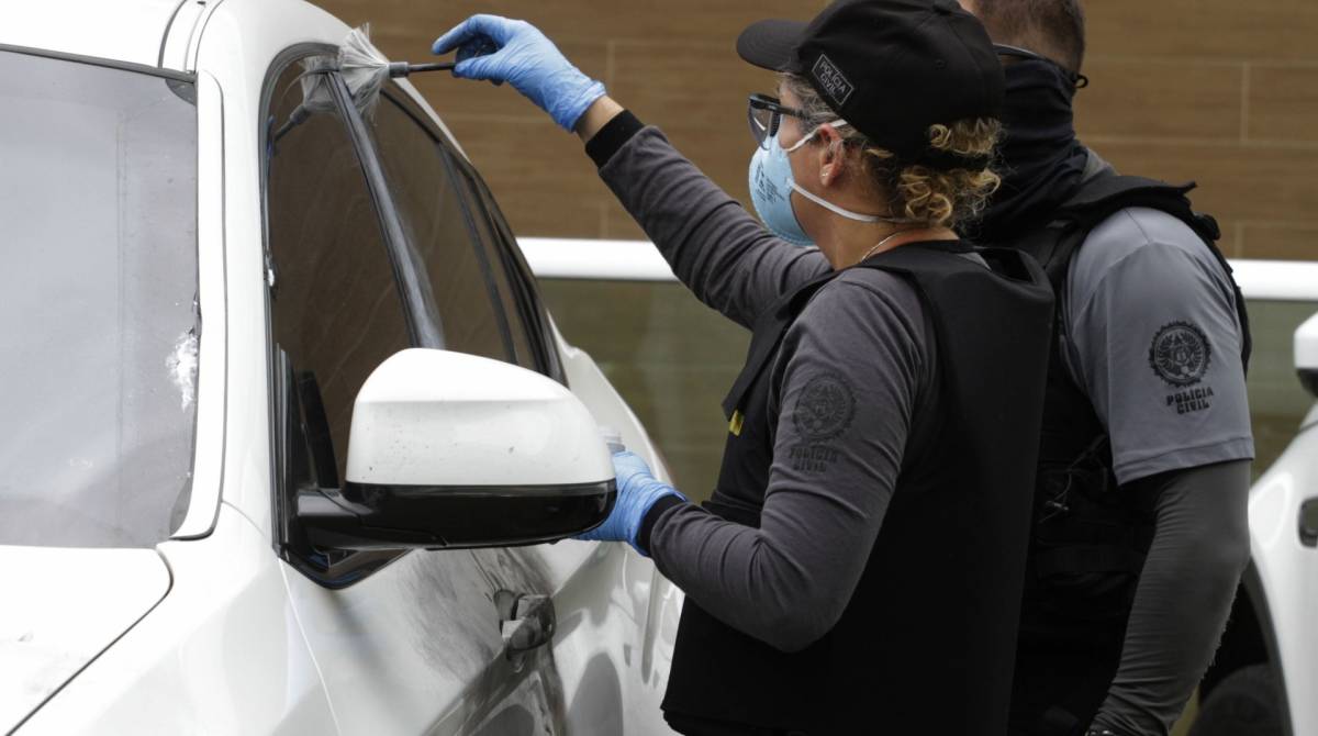 Polícia vai apurar se carro da filha do bicheiro Maninho foi seguido