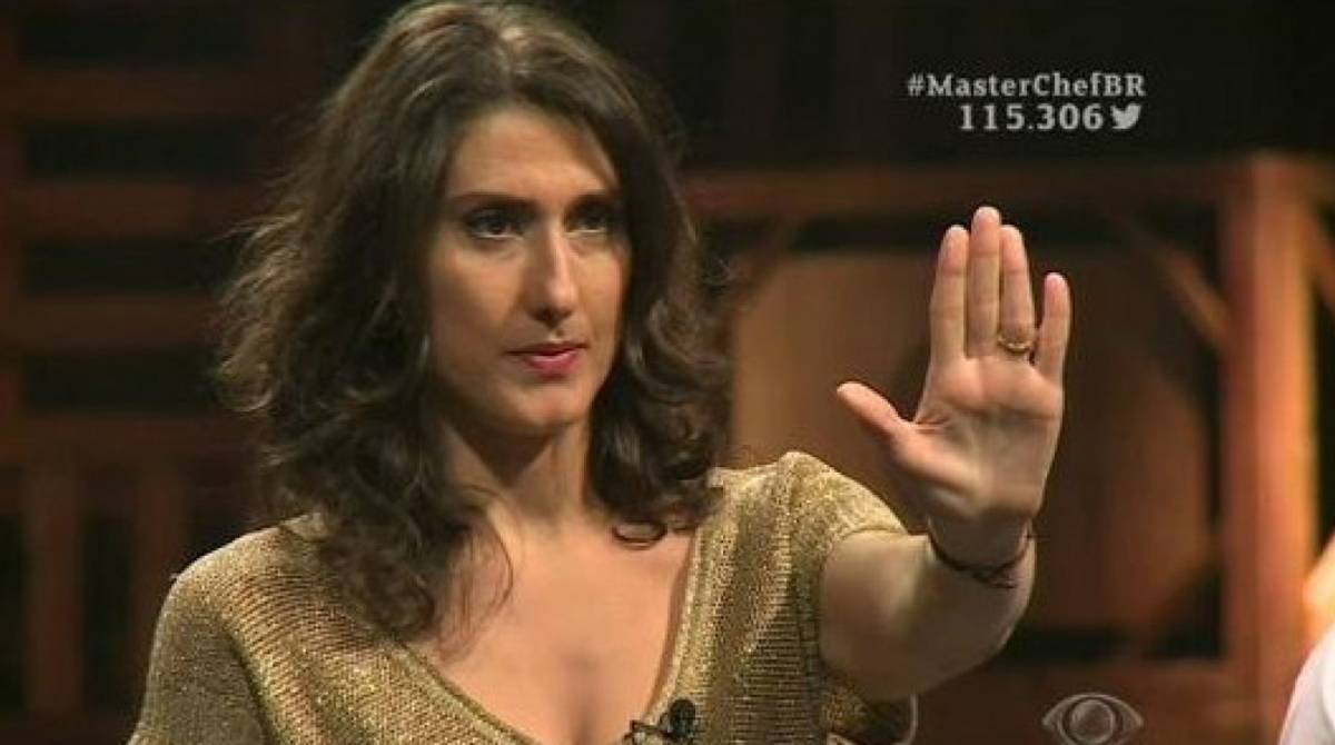 Paola Carosella briga com seguidores na internet ap&oacute;s criticar Bolsonaro