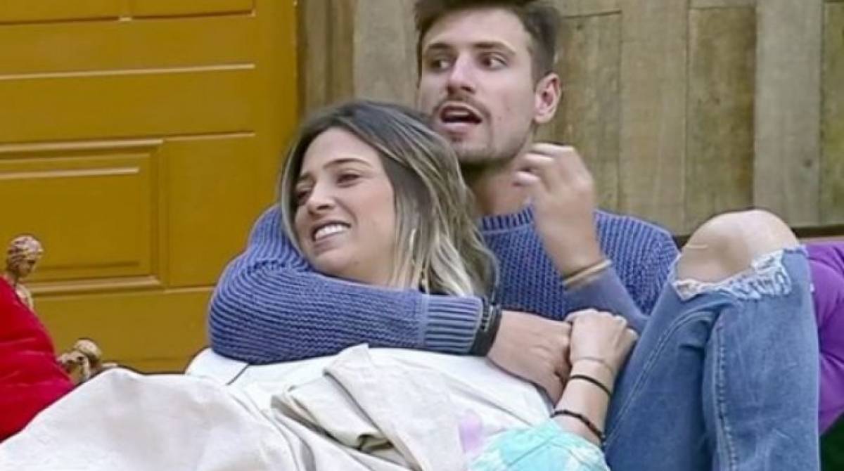 "Foi forte ontem. Bem pesado mesmo. Bem gostoso, mas fiquei com medo porque eu n&atilde;o tomo rem&eacute;dio, n&eacute;?", afirmou a participante da Fazenda  - Reprodução de TV