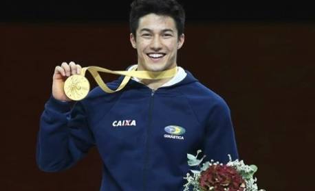 Arthur Nory se pronuncia sobre caso de racismo: 'Tanto xingamento'