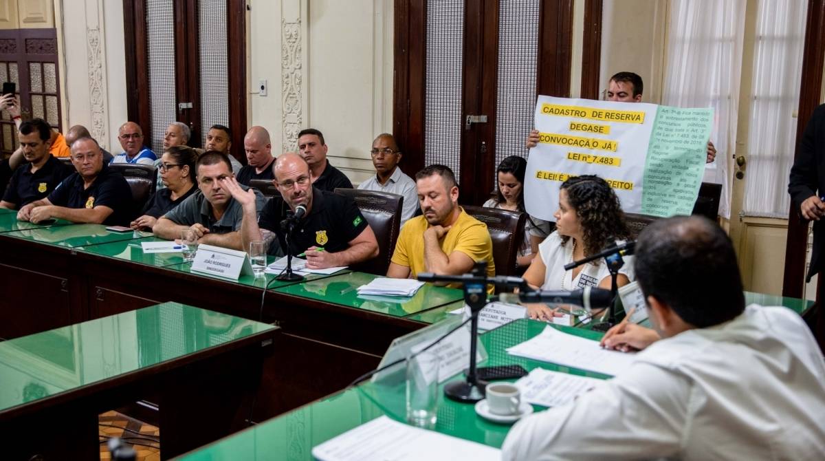 Audiência da Comissão de Servidores ocorreu nesta quinta-feira
