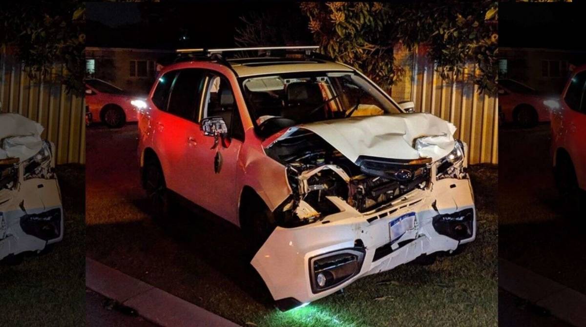Antes de bater no Lamborghini, jovem colidiu com Toyota Hilux usada pela polícia de Perth