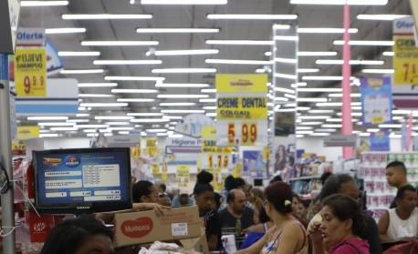 Aniversário Guanabara começa com promoções de mais de 5 mil itens