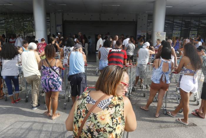 Rio de Janeiro - RJ  - 18/10/2019 - Geral - Aniversario Guanabara, loja de Vila Isabel, zona norte do Rio -  Foto Reginaldo Pimenta / O Dia