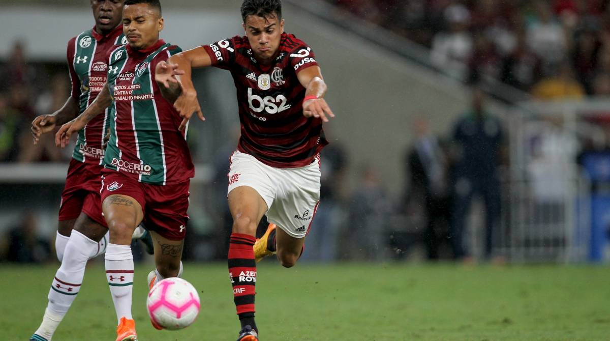 Muito Superior, Flamengo Domina Clássico E Vence O Fluminense Por 2 A 0 ...