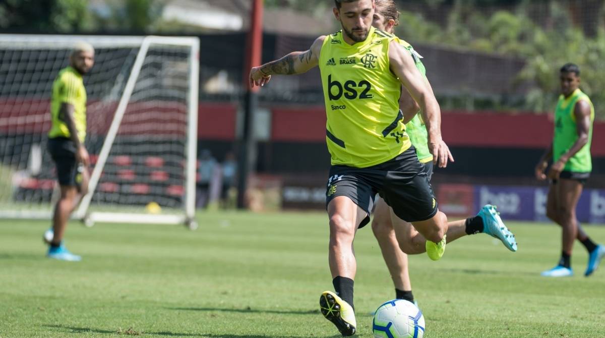 Arrascaeta tem 11 gols no Campeonato Brasileiro