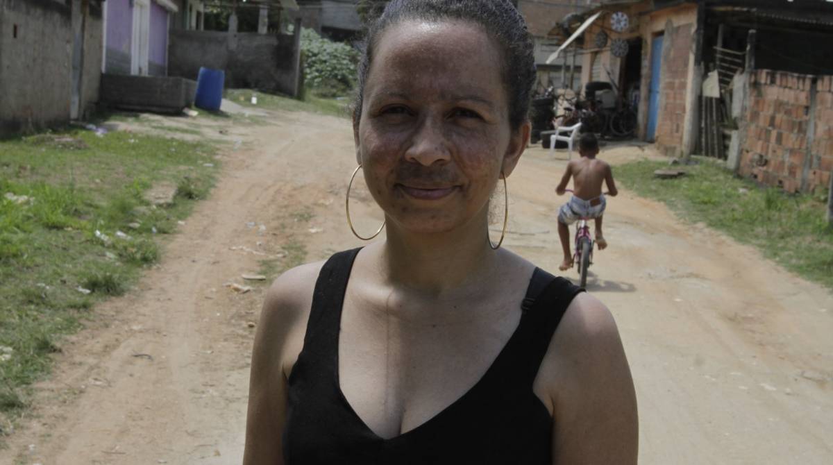 Rio,21/10/2019 - QUEIMADOS- Caderno da Baixada, O Dia no Seu Bairro, Jardim da Fonte, Travessa Campo Alegr. Na foto, Danielle Terra .Foto: ClÃ©ber Mendes/AgÃªncia O Dia