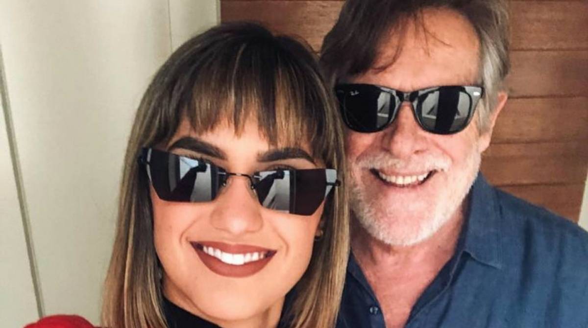 José de Abreu e a namorada, Carol Junger - Reprodução