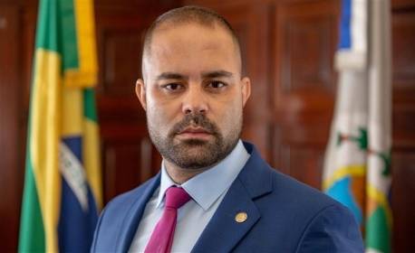 Deputados enrolados na Alerj