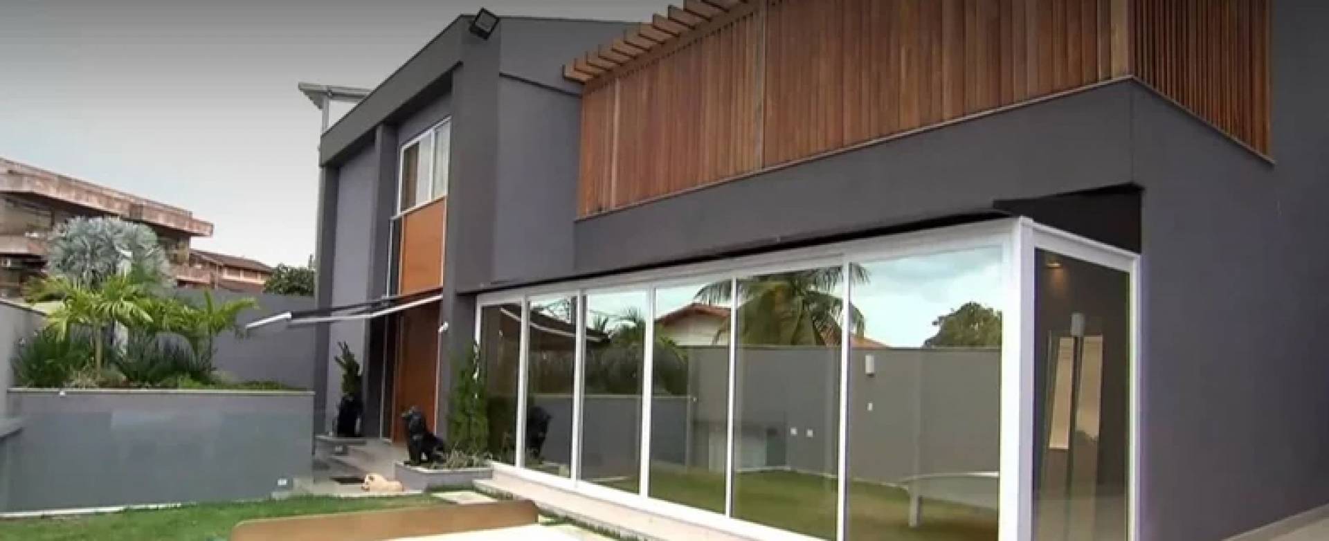 Ludmilla mostra detalhes da nova mansão