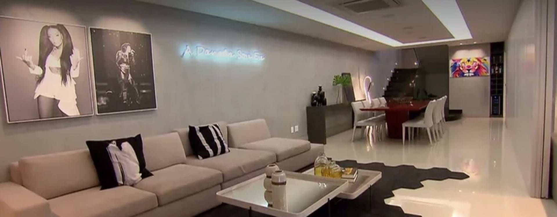 Ludmilla mostra detalhes da nova mansão