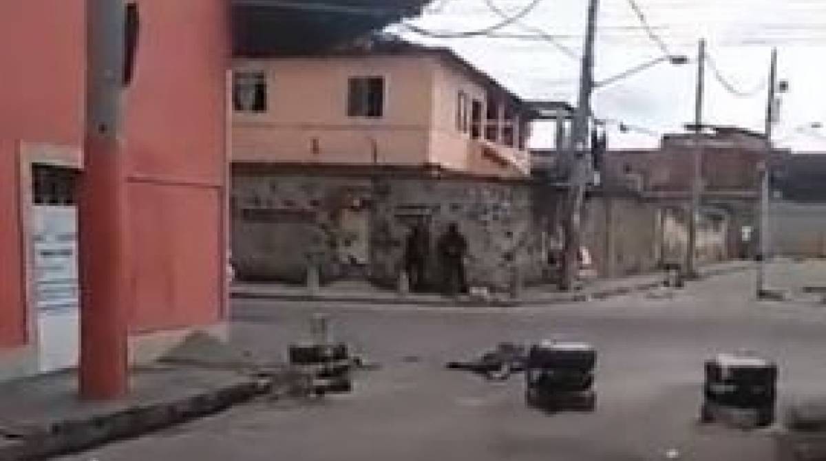 Vídeo publicado na Internet mostra corpo que seria de morador