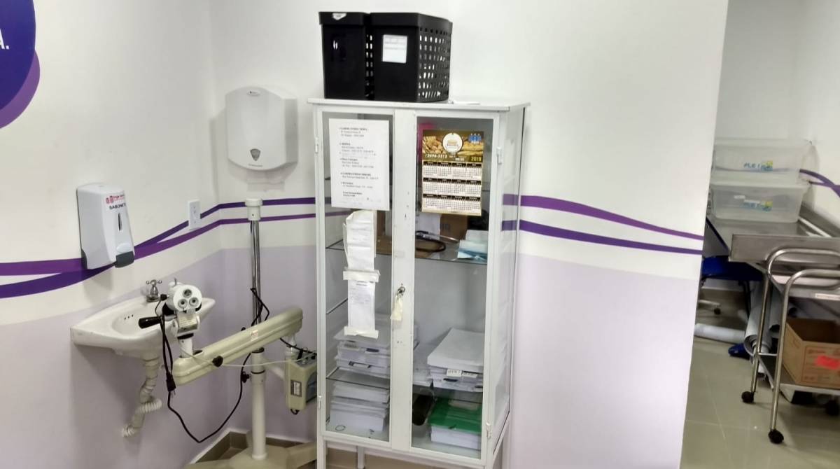 Consultórios de ginecologia e mastologia do Hospital Geral de Nova Iguaçu foram reformados e decorados para o Outubro Rosa - Divulgação 