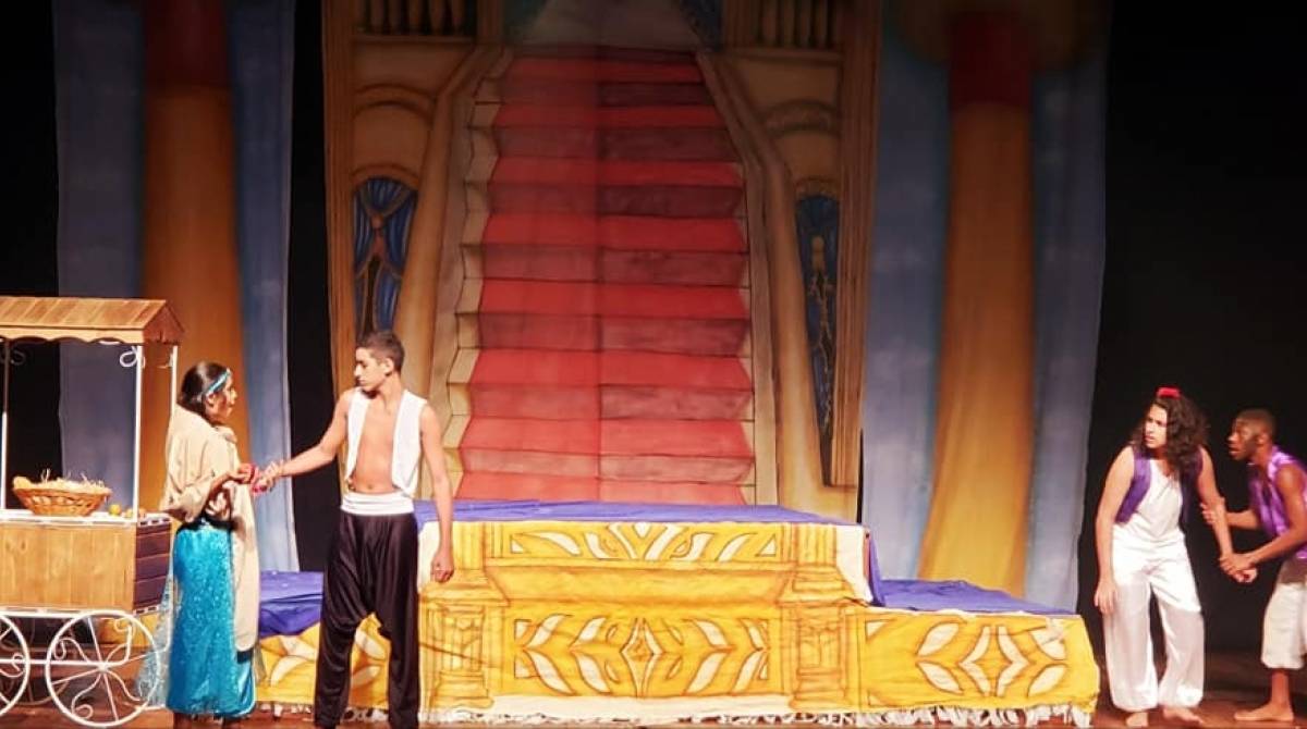 Palco de Elite é um dos projetos desenvolvidos por alunos - Divulgação