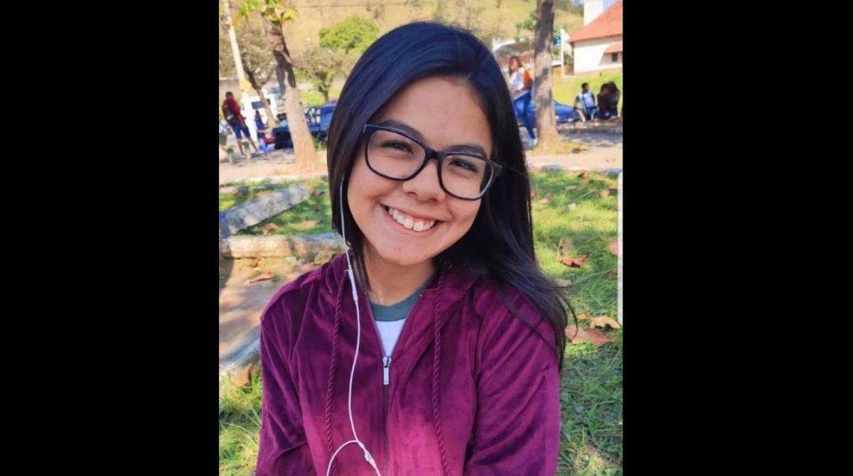 Maria Julia Oliveira tinha 16 anos - Reprodução / rede social
