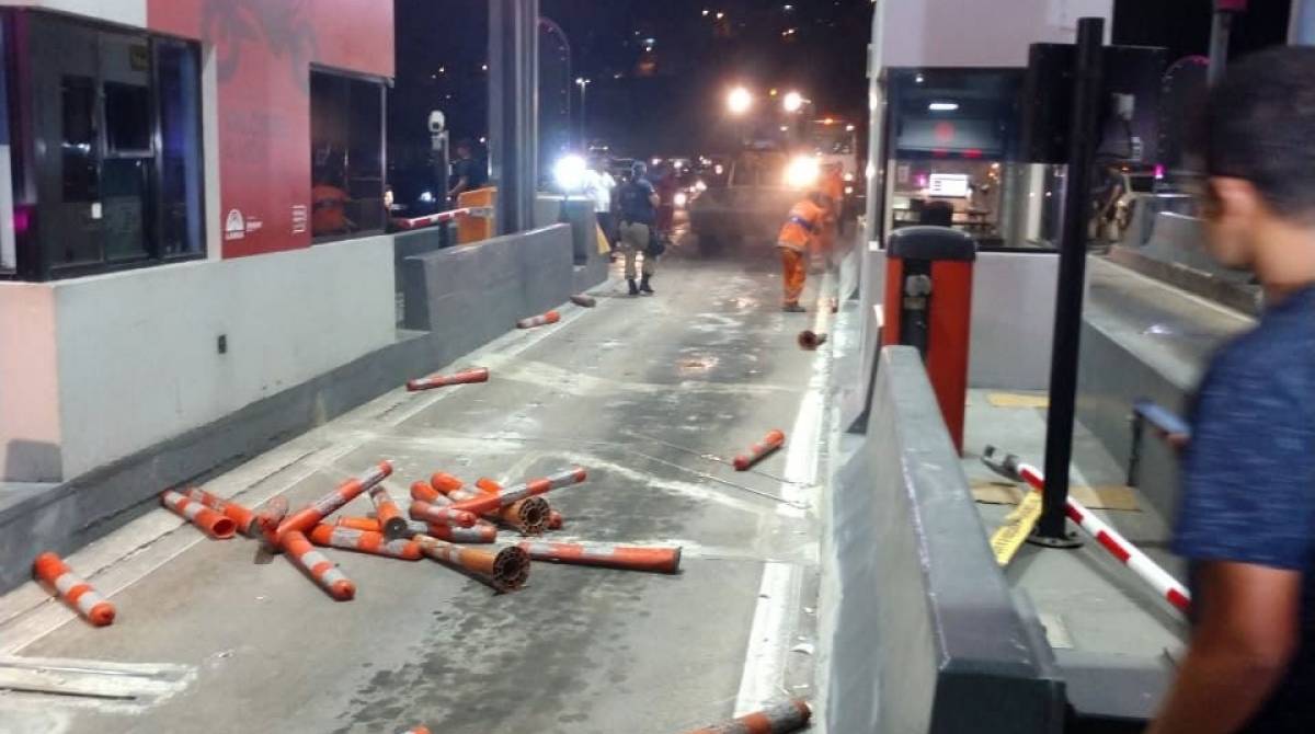 Cobrança do pedágio foi suspensa