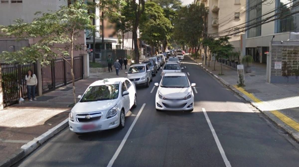 Acidente aconteceu na Rua Bela Cintra, na Zona Sul de SÃ£o Paulo  - Google / ReproduÃ§Ã£o
