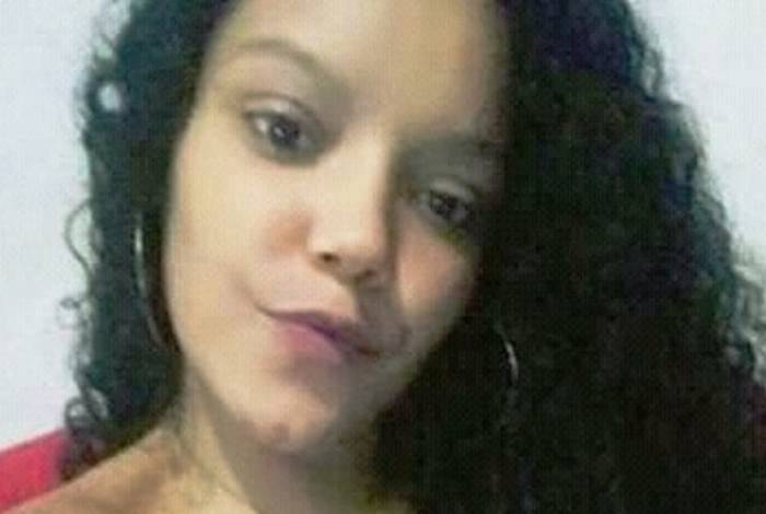 Lauriane Bastos de Araújo tinha apenas 16 anos e foi morta dentro de casa, em Feira de Santana, na Bahia