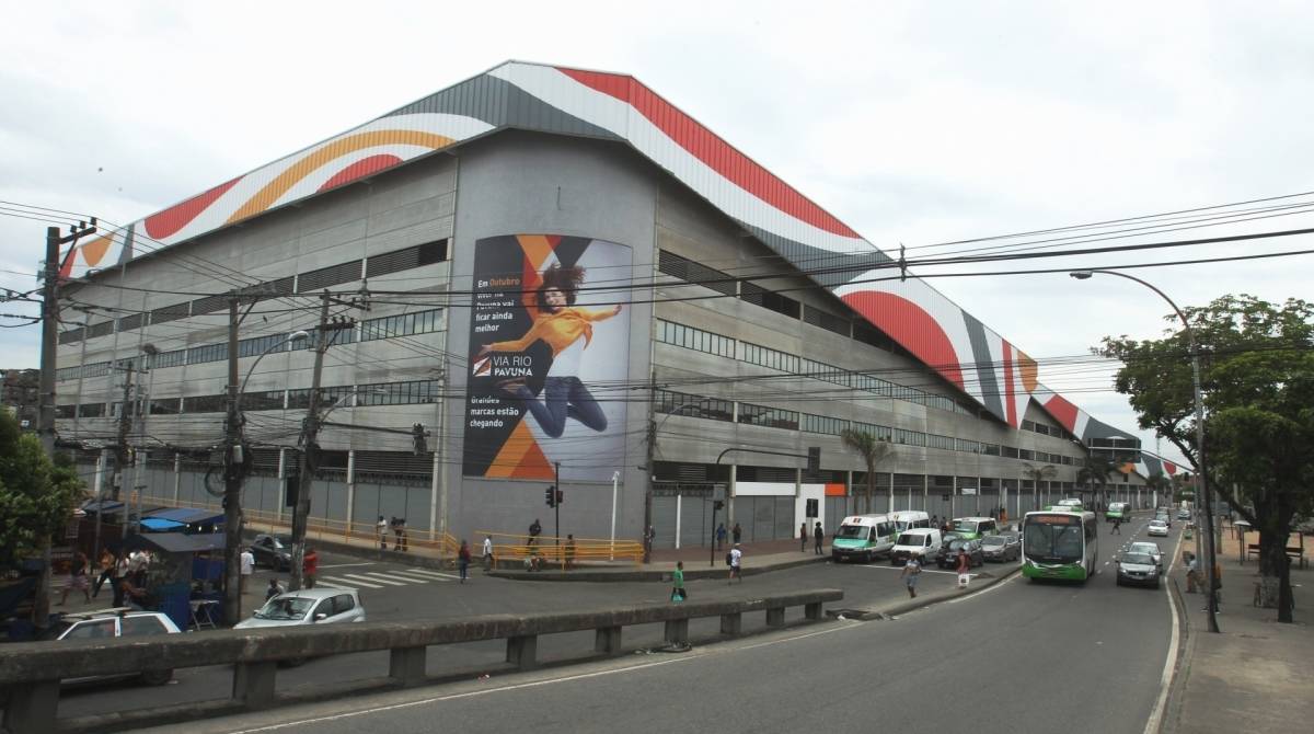 Preparativos para a inauguração do Shopping Via Rio Pavuna, do Grupo GR - 3. - Estefan Radovicz / Agencia O Dia