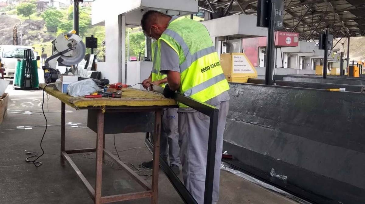 Trabalhos no local começaram na noite desta segunda