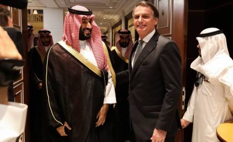 A convite de Bolsonaro, polêmico príncipe saudita visitará o Brasil em março