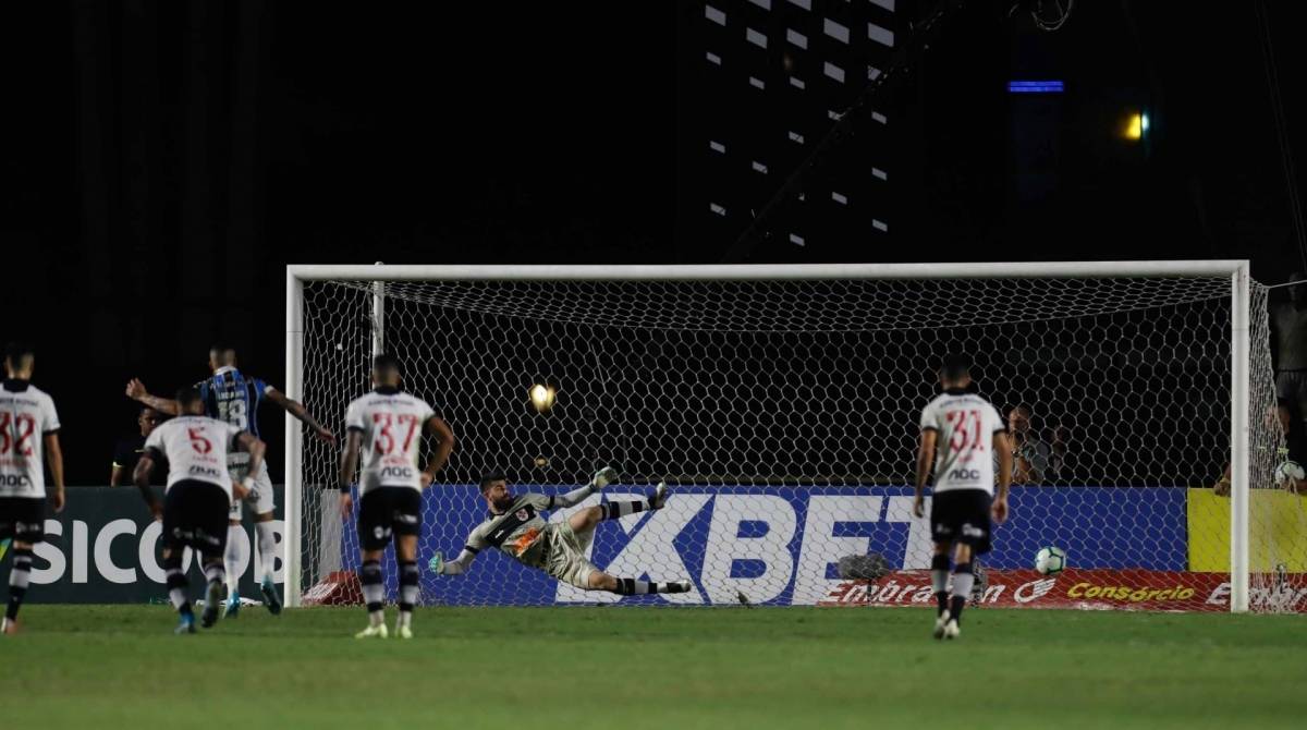 Rio, 30/10/2019, Campeonato Brasileiro jogo entre Vasco x Gr&ecirc;mio v&aacute;lido pela pela 29&ordf; rodada em S&atilde;o Janu&aacute;rio, Foto de Gilvan de Souza / Agencia O Dia