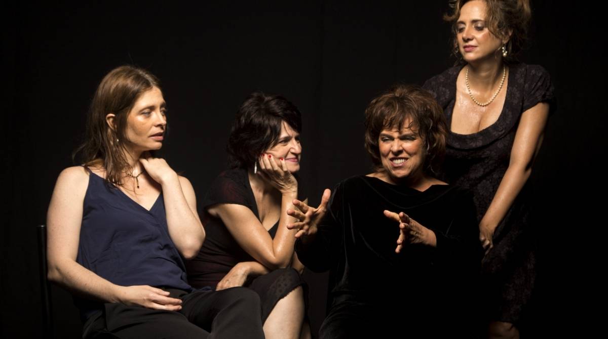 O espetáculo \'Agosto\': última semana em cartaz