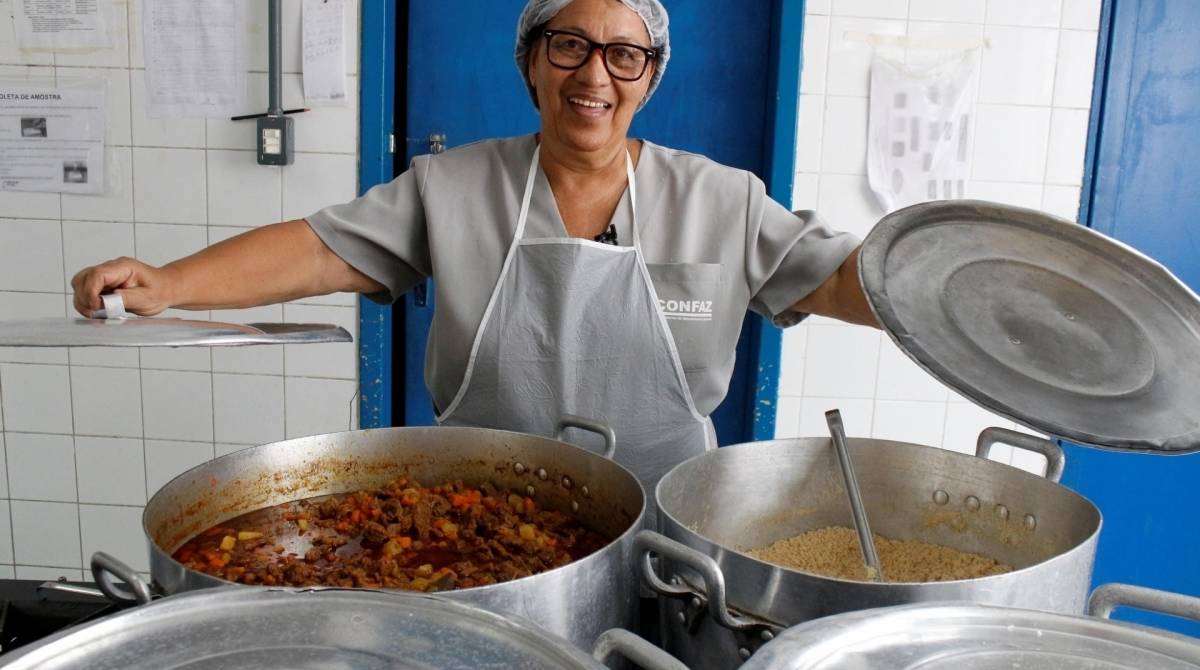 Prefeitura de Itaboraí oferece média de 1 milhão de refeições por mês nas escolas - Divulgação