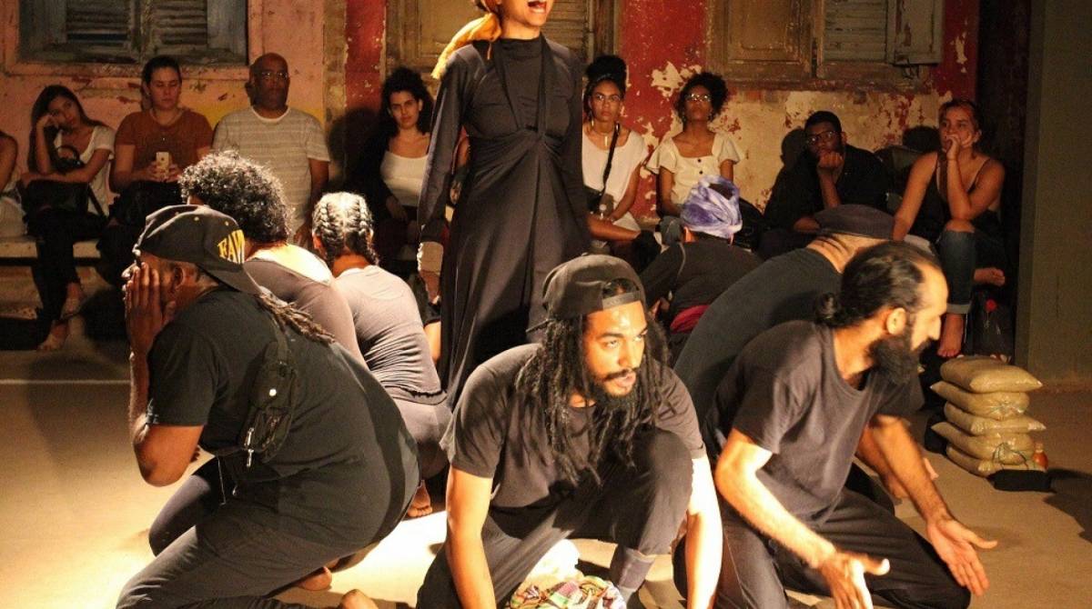 Em sua 18ª edição, Festival de Teatro da Baixada Fluminense (EncontrArte) será aberto por LetÃcia Sabatella, no espetáculo Caravana Tonteria