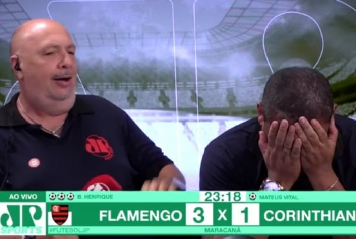 Vampeta não segura tristeza com gol do Flamengo