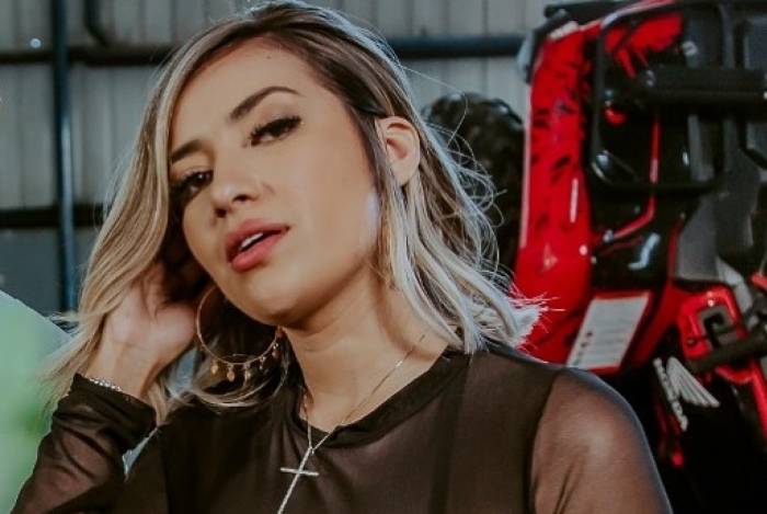 Dani Russo  - ReproduÃ§Ã£o de internet 