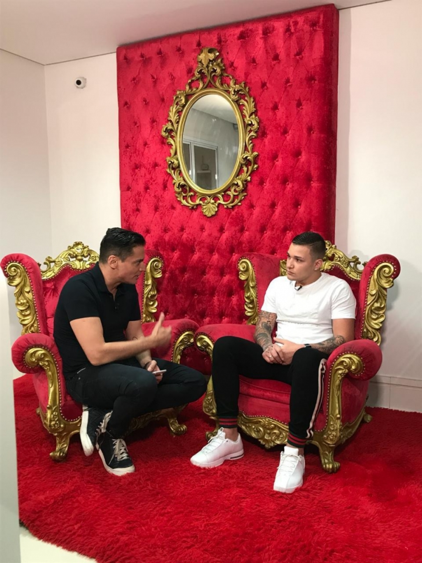 Leo Dias entrevista MC Gui - Divulgação 