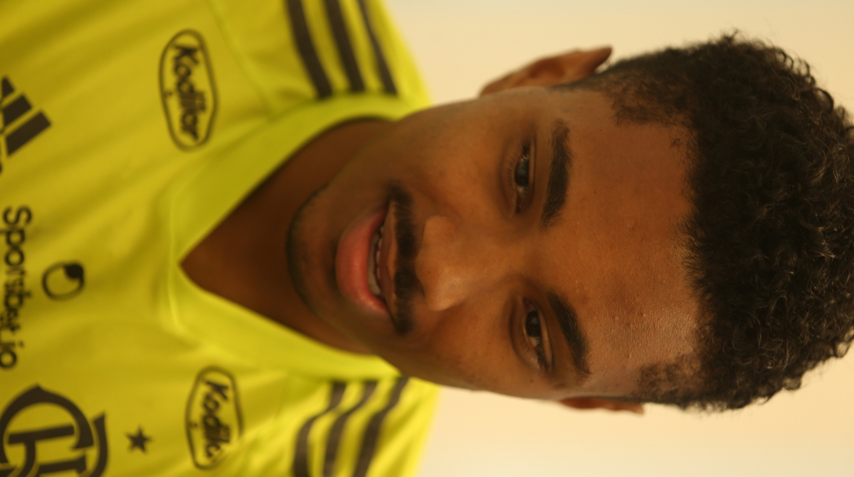 ATAQUE - Entrevista com jogador Vitinbho do Flamengo no Ninho do Urubu em Vargem Grande. Foto: Daniel Castelo Branco / Agencia O Dia